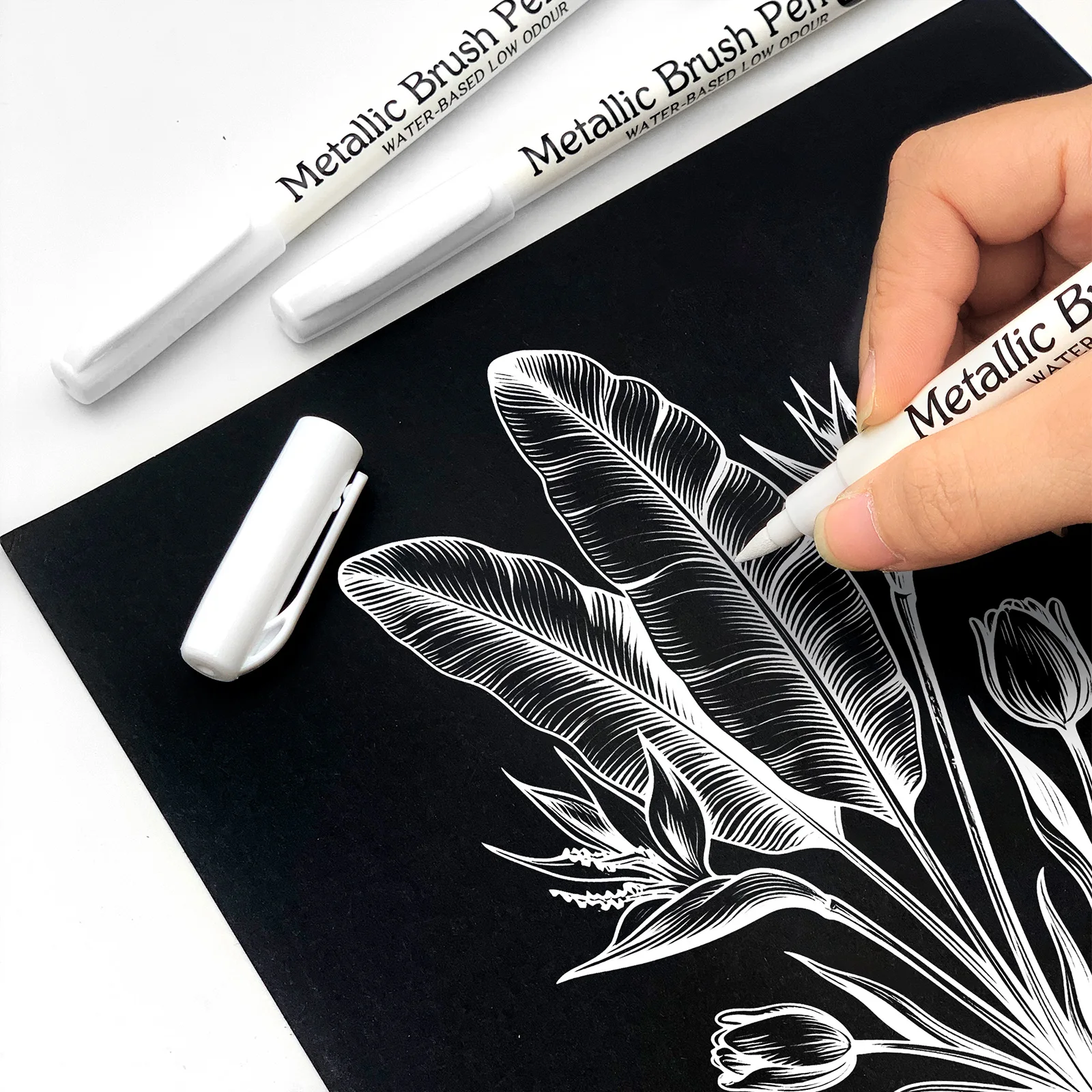 Brush Tip Metallic Marker Pens - огляд і ціна Art Craft Stationery